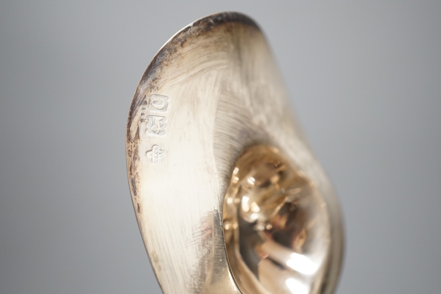 A late Victorian silver mounted glass claret jug, Horace Woodward & Co, London, 1898, height 27cm.